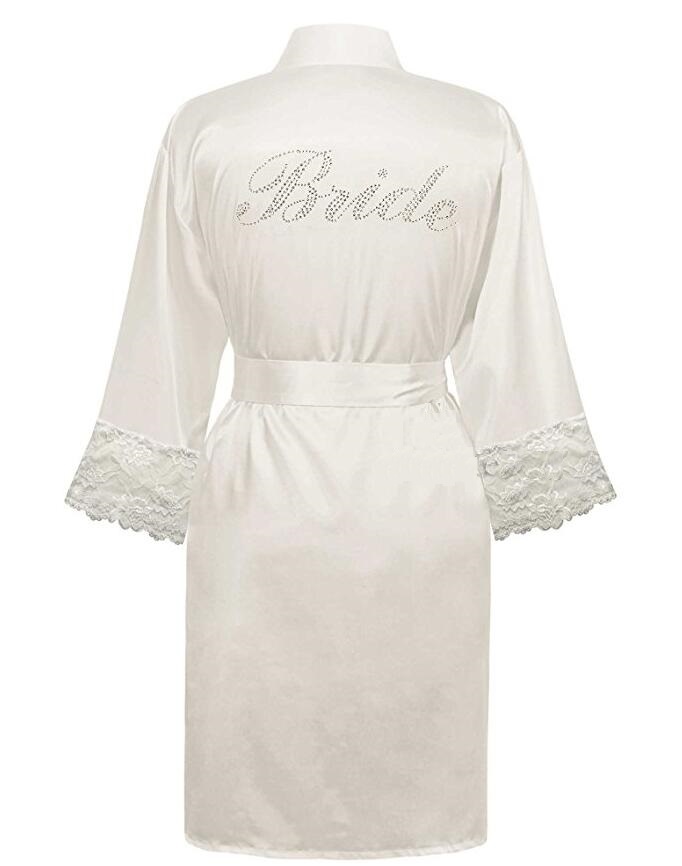 bíly satenový župan pro nevěstu Bride